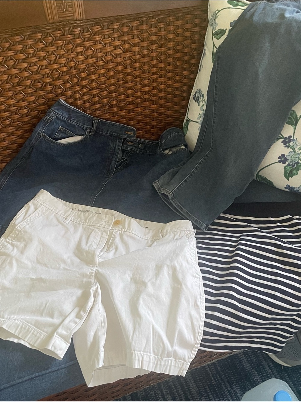 Talbots White Cotton Bermuda Shorts - Clean Classic size 12